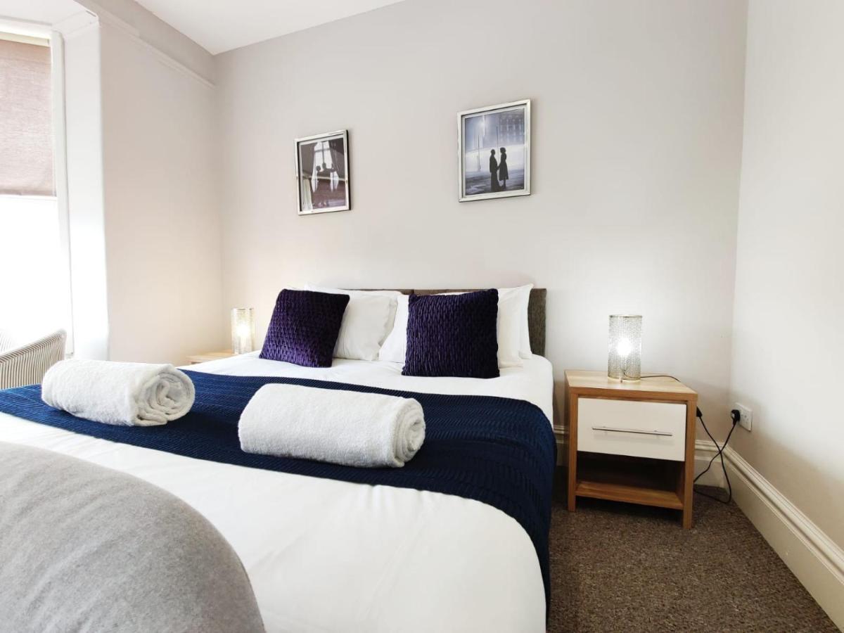Alexandra House Apartment สวอนซี ภายนอก รูปภาพ