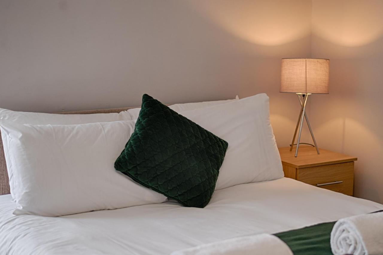 Alexandra House Apartment สวอนซี ภายนอก รูปภาพ
