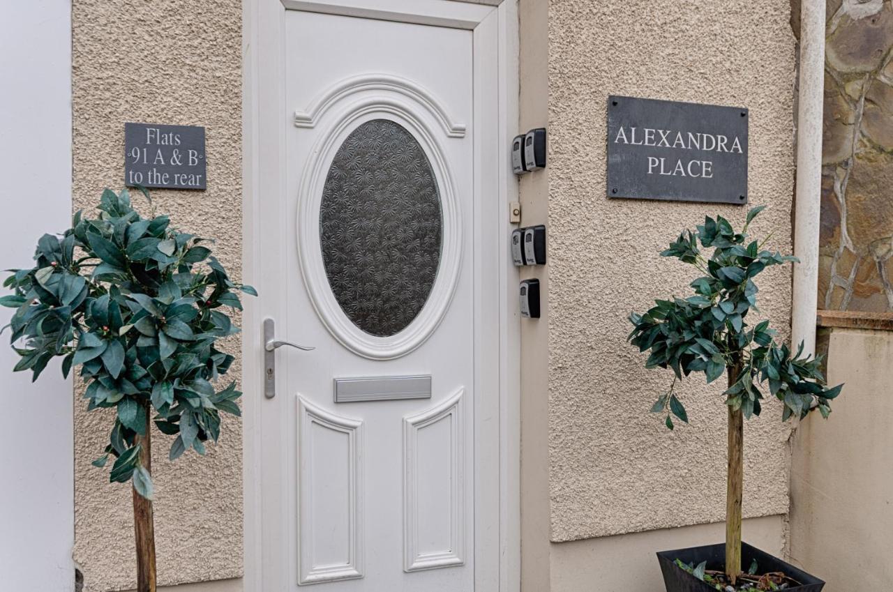 Alexandra House Apartment สวอนซี ภายนอก รูปภาพ